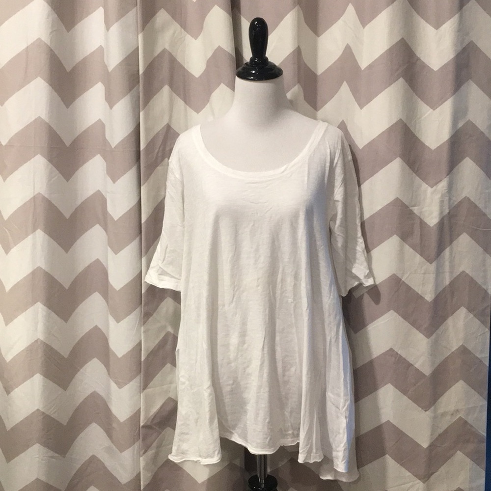 Free People white 3/4 sleeve tee